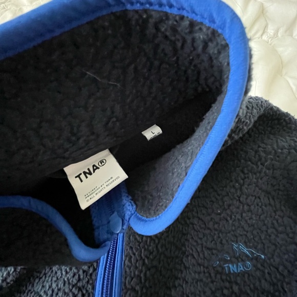 TNA Dark Blue Fleece with Bright Blue Trim - Picture 2 of 4